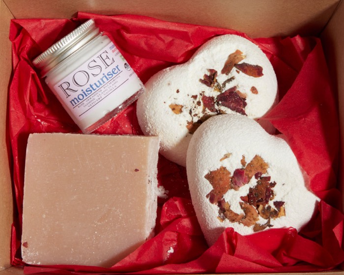 Cornish Soapcakes - On White Pack Shots - photography by Peaches Media