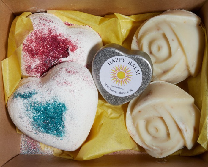 Cornish Soapcakes - On White Pack Shots - photography by Peaches Media