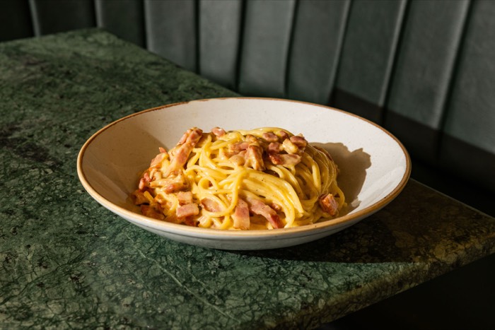 Rakuda - Deliveroo - photography by Peaches Media