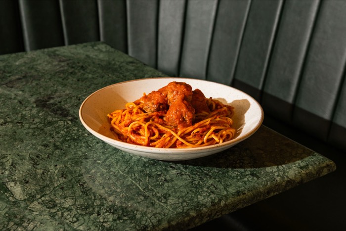 Rakuda - Deliveroo - photography by Peaches Media