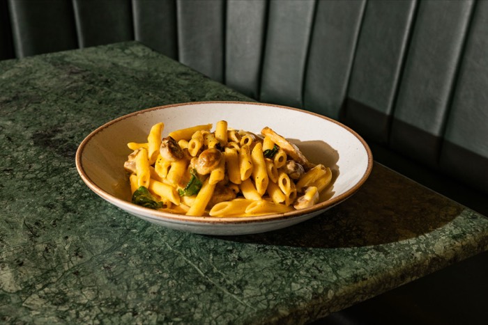 Rakuda - Deliveroo - photography by Peaches Media