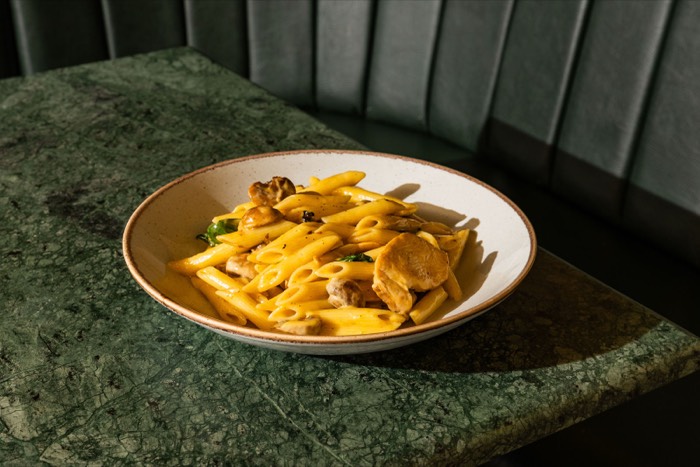Rakuda - Deliveroo - photography by Peaches Media