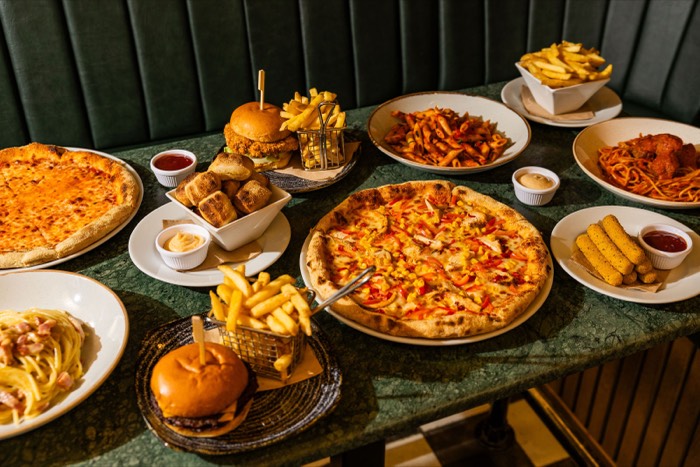 Rakuda - Deliveroo - photography by Peaches Media
