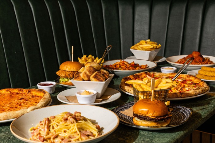 Rakuda - Deliveroo - photography by Peaches Media
