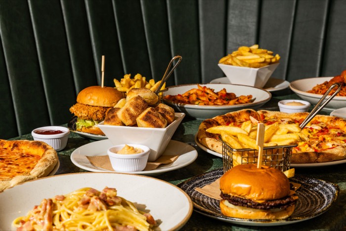 Rakuda - Deliveroo - photography by Peaches Media