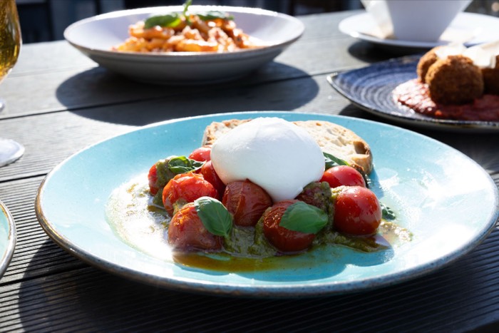 Rakuda - Outside - New Menu - photography by Peaches Media