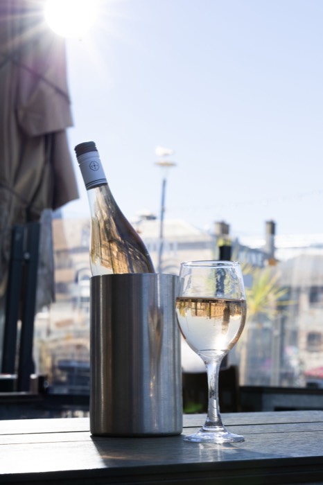 Rakuda - Outside - New Menu - photography by Peaches Media