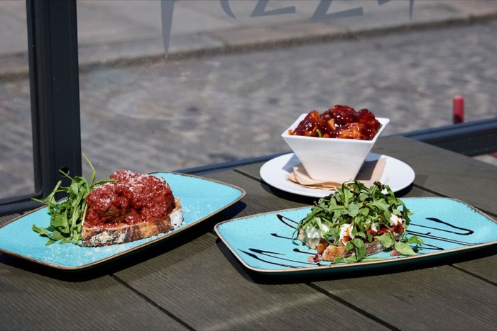 Rakuda - Outside - New Menu - photography by Peaches Media